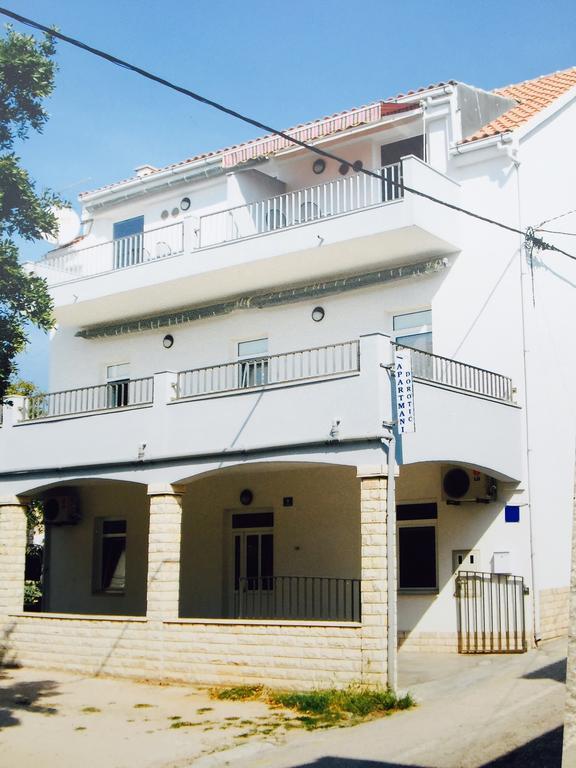 Blue Water Novalja Apartments Exterior foto